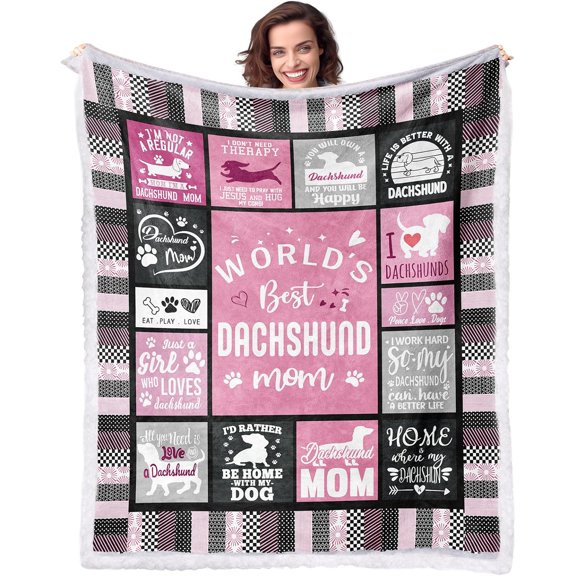 Sherpa Blanket for Dachshund Lover Dog Mom Gifts for Women Birthday Gift for Dog Mom World''s Best Dachshund Mom Ever 50\u201dx60\u201d Sherpa Blanket for Dog Lovers Owners Fun Dog Lady Gift