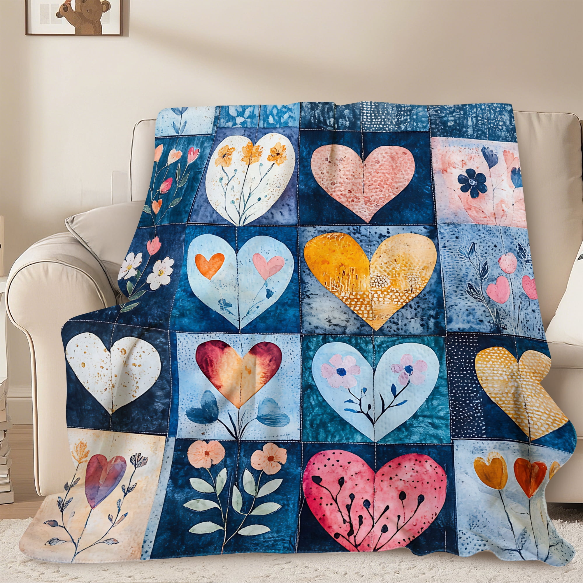 Sherpa Fleece Twin Blanket 60"x80" Reversible Plush Fluffy Blanket, Double-Layer Super Soft Flannel Blanket for Sofa, Couch, Bed, Patchwork Floral & Heart Pattern