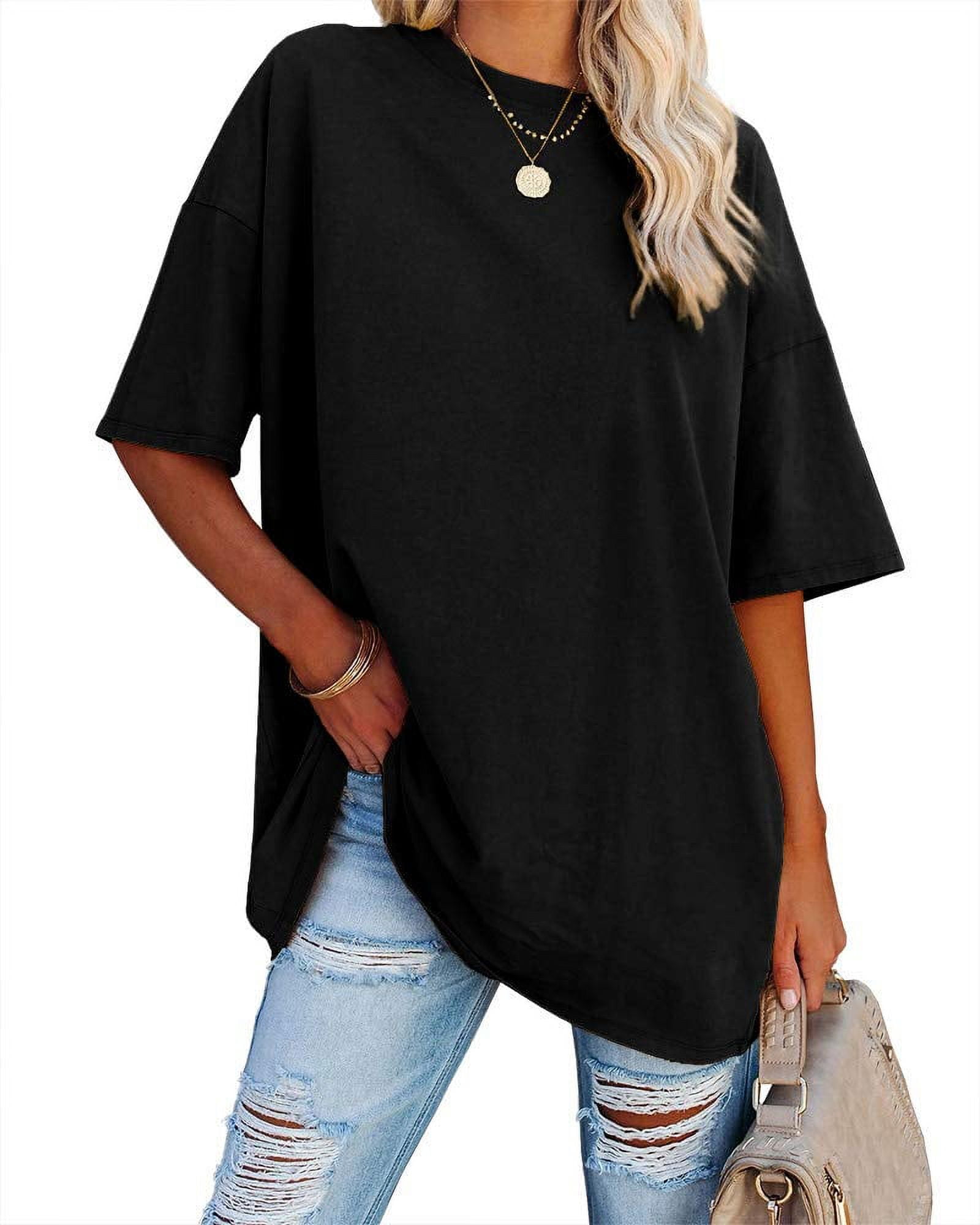 Plus Size Bag & Heels Print Round Neck Pullover Oversized T-shirt