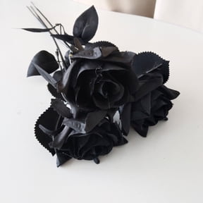 Shetay Black Roses Artificial Flowers, 3PCS Real Touch Fake Flowers with Stem Foam Roses for DIY Wedding Bouquet Gifts Table Centerpieces, Halloween Home Wedding Party Decorations