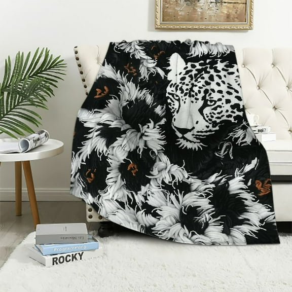Shiartex  Cute Snow Leopard Pattern Blanket,Leopard Decor Blankets Soft Warm Throw for Women Girls Birthday, Home Living Room Decoration White