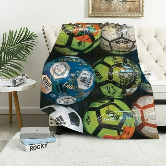 Shiartex  Soccer Blanket Super Cozy Soft Soccer Sports Throw Blanket Warm Plush Fluffy Soccer Lightweight Flannel Gifts Blankets for Boys Kids Adults White