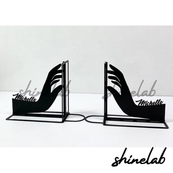 Shinelab Hands Metal Bookends Custom Lover Personalized Name Bookend Gift, Desk Bookshelf Decor 6872