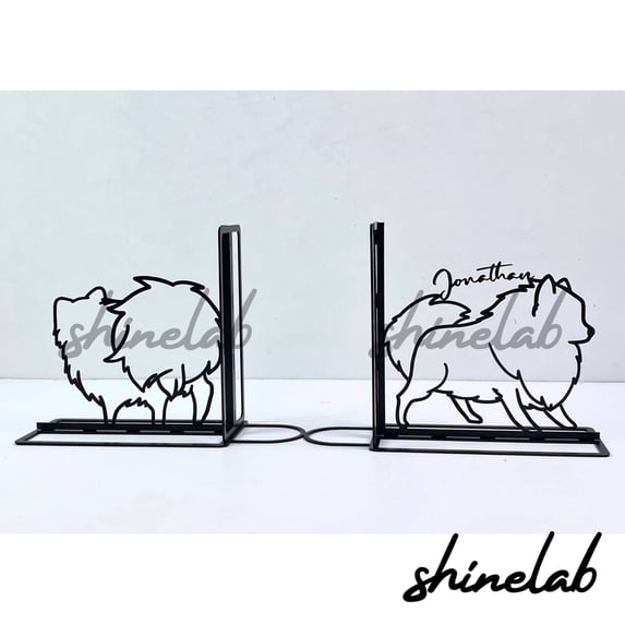 Shinelab Pomeranian Metal Bookends Custom Cut Dog Name Bookend Gift, Family Animal Desk Bookshelf Decor 7088