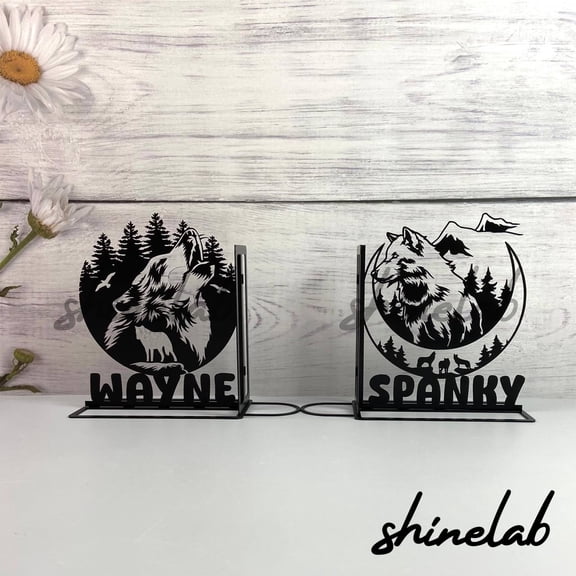 Shinelab Wolf Metal Bookends Shorthair Wolf Name Bookend Gift, Animal Desk Bookshelf Decor 5315