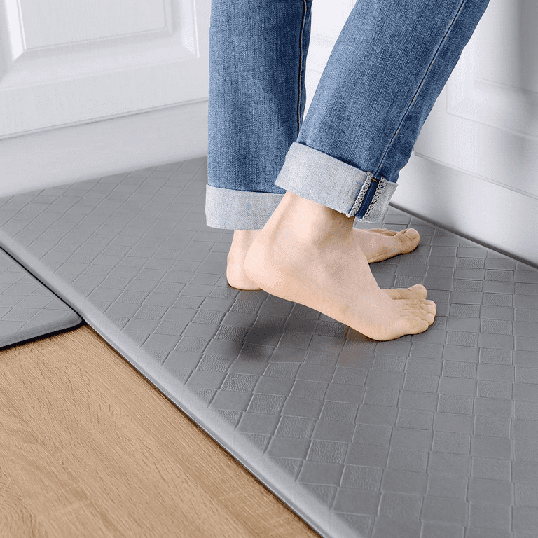 https://i5.walmartimages.com/seo/Shinnwa-Kitchen-Mats-and-Rugs-Set-Anti-Fatigue-Waterproof-Kitchen-Runners-1-2-inch-Thick-Cushioned-Comfort-Standing-Mat-for-Home-Office-Sink-Gray_6a268338-f5d2-464e-8202-ed537fc445db.714e1b3c63a6b1e23230d3d083e4a76f.png?odnHeight=768&odnWidth=768&odnBg=FFFFFF