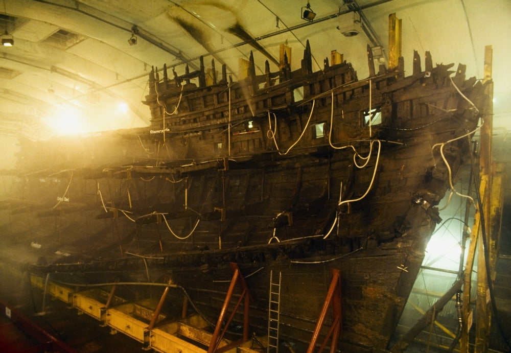 Shipwreck Of The Mary Rose Portsmouth England Shipwrecked In 1545 And Now On Display In The Portsmouth Historic Dockyard Canvas Art - The Irish Image Collection Design Pics (18 x 12)