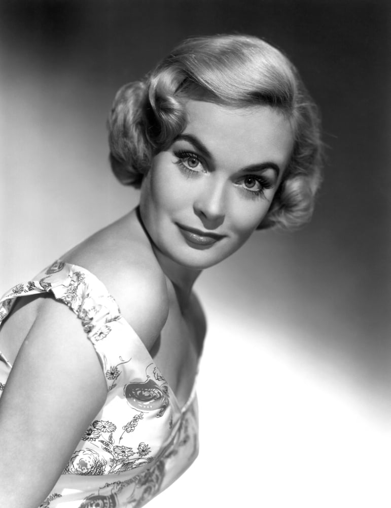 Shirley Eaton Canvas Art - (16 x 20)