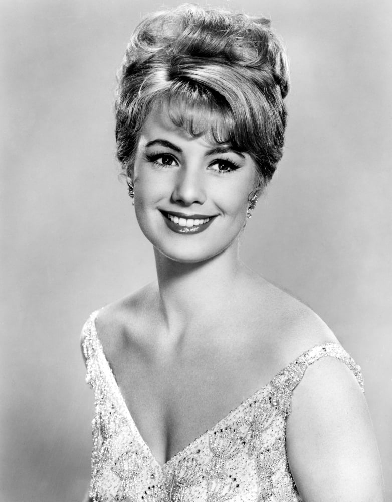 Shirley Jones Canvas Art - (16 x 20)