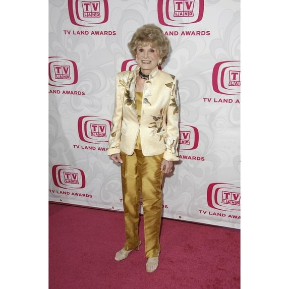 Shirley Mitchell In Attendance For 5Th Annual Tv Land Awards Barker Hangar Santa Barbara Ca April 14 2007. Photo By