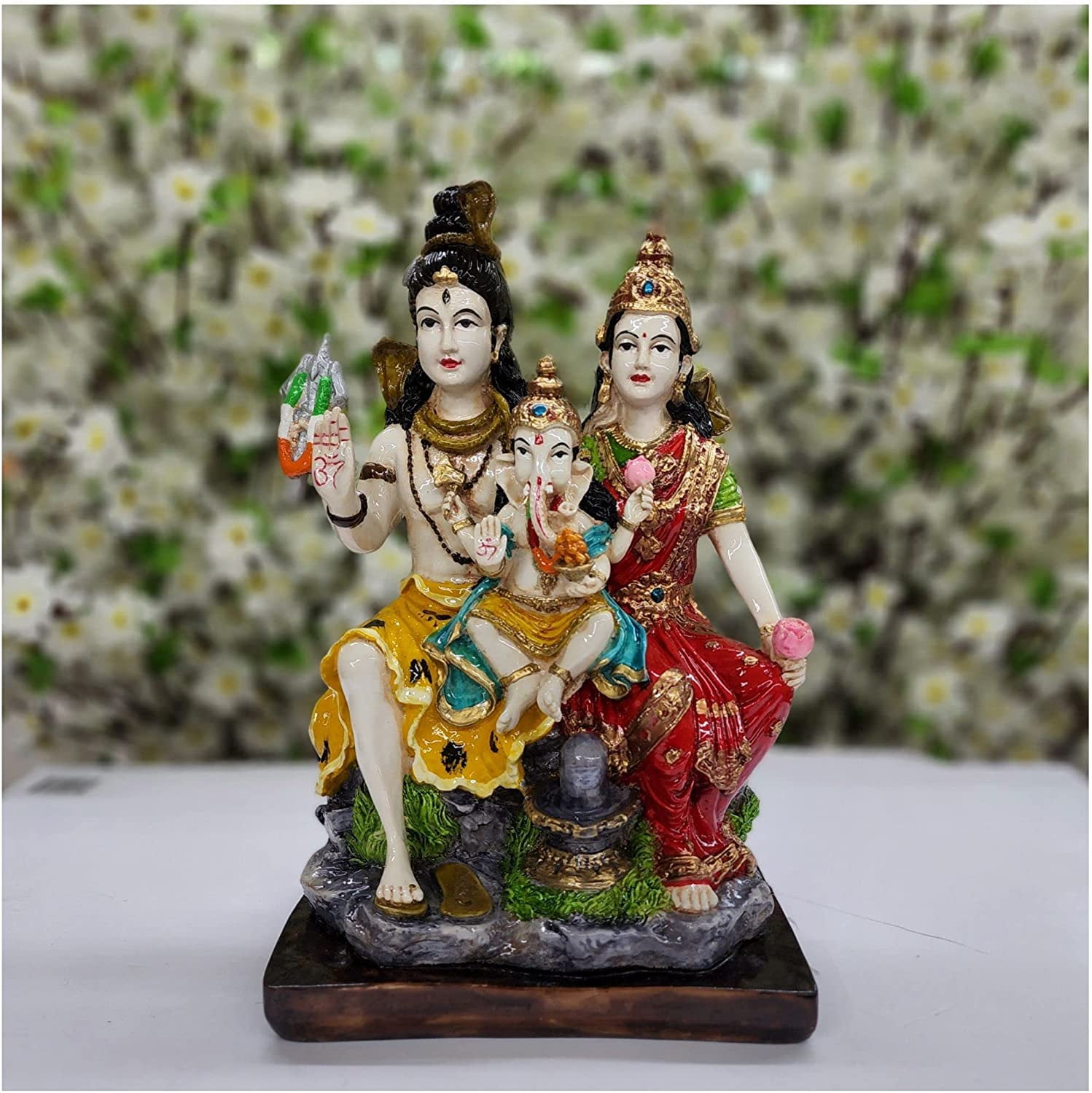 Shiva Family Statue in Resin Shiva Parvati with Ganesha Statue Lord Shiva  Parivar Idol Hindu God Family Sculpture Lord Shiva, Goddess Parvati, Lord  Ganesha Murti Hindu Temple Decor - AtoZ India Cart -, image size:1498x1500