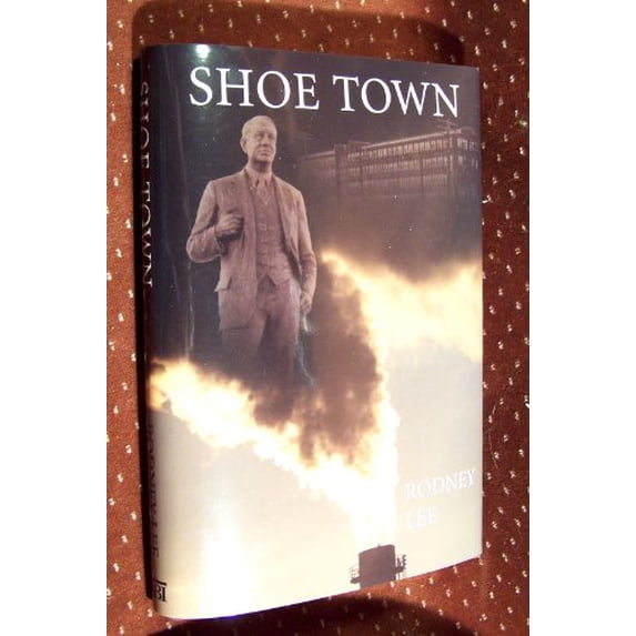 Pre-Owned Shoe Town Hardcover