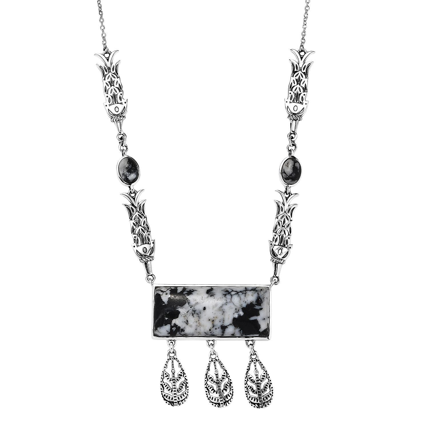 Artisan Crafted Buffalo 42.50 ctw Necklace in Sterling Silver 18 Inches