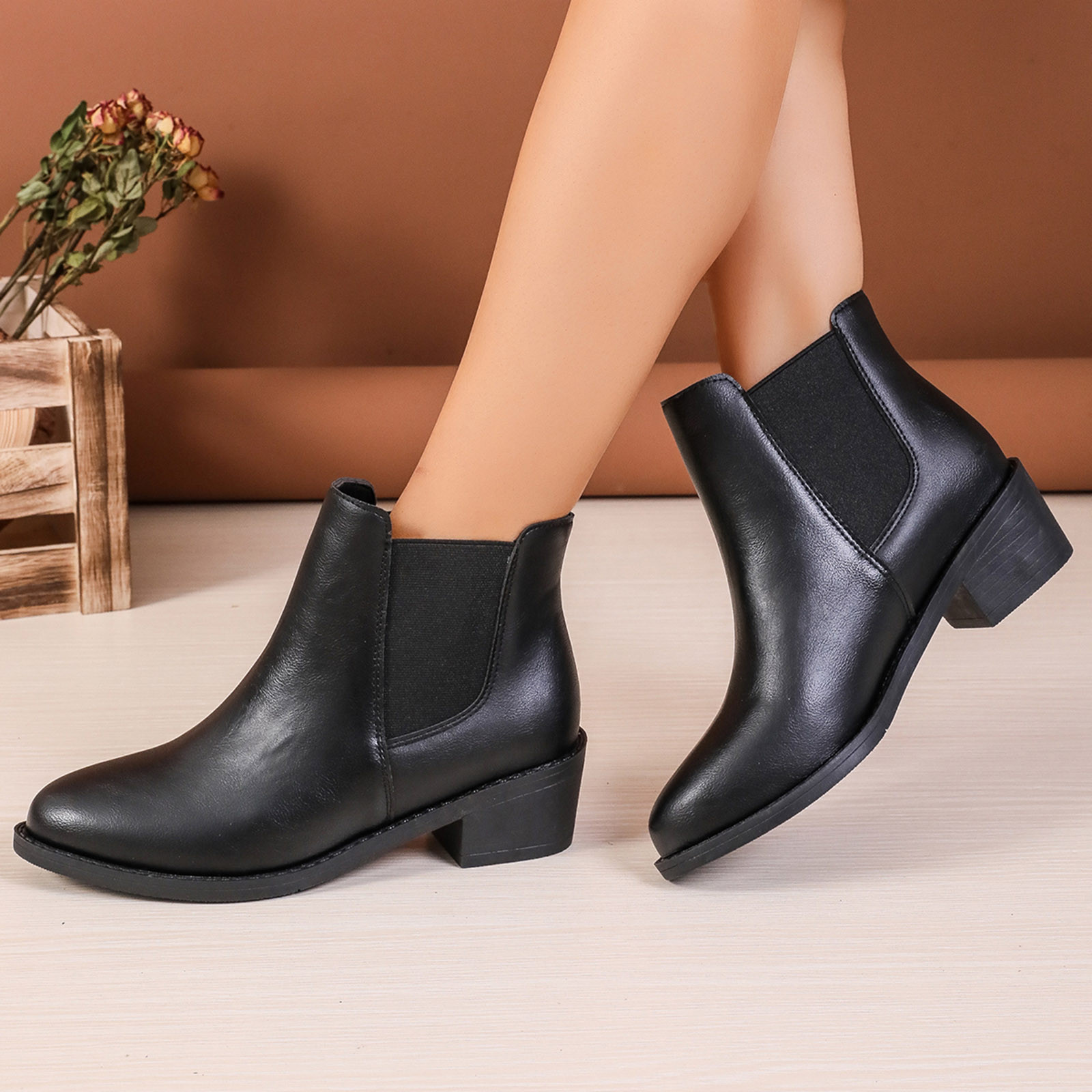Comfy fashion boots outlet