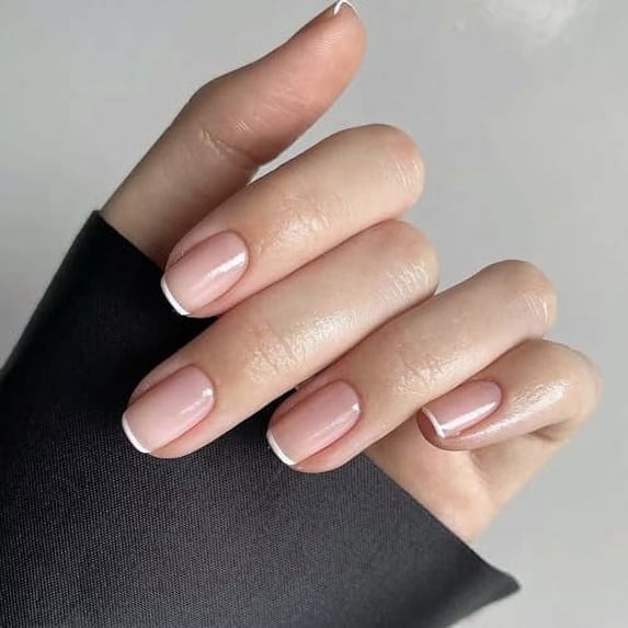 Short Press on Nails Square Fake Nails White French Tip Squoval Nails Press Ons with Adhesive Tabs 24pcs Glossy Acrylic Nails for Women