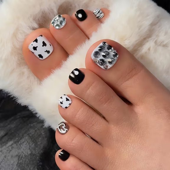 Short Square Cow Pattern False Nails 24pcs Rhinestone Full Cover Tips
