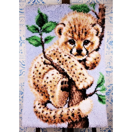 ShowNiceArt Latch Hook Rug Kits,Embroidery Kit Needlework Cushion Cover Hand Craft Crochet Home Decoration