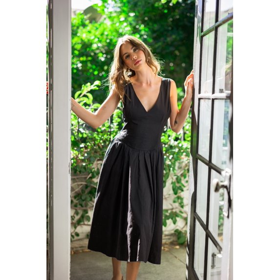 *Shylo Midi Dress