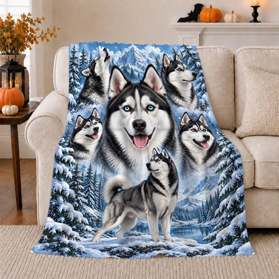 Siberian Husky Winter Wilderness, Cozy Pet Portrait Pattern, Warm Flannel Blanket for Cabin and Lodge with Detailed Artwork, Dog Lovers Pet Adoption Gift, Pet Lover Home Decor