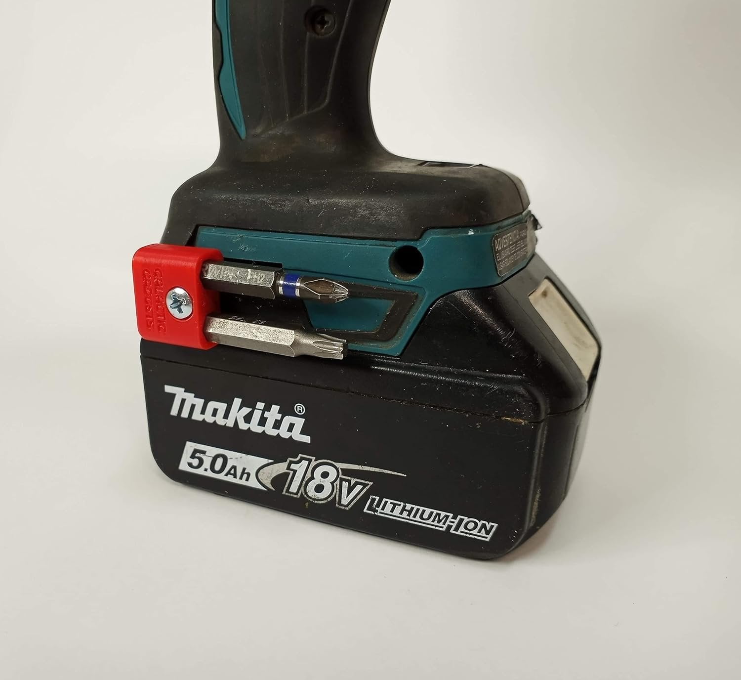 Side Mounted Bit Holder for MAKITA 18V and Ryobi 18V Drills