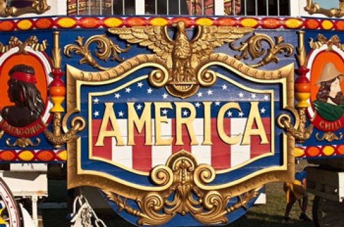 Side of Circus wagon at Great Circus Parade Wisconsin Canvas Art - Michael DeFreitas DanitaDelimont (22 x 15)
