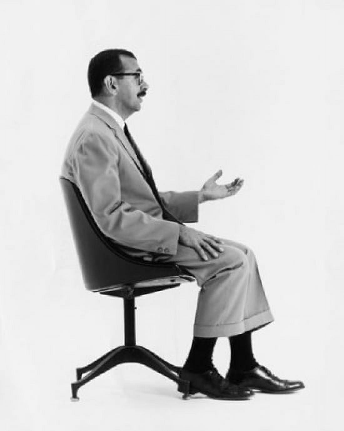 Side profile of a businessman sitting on an office chair Canvas Art - (18 x 24)