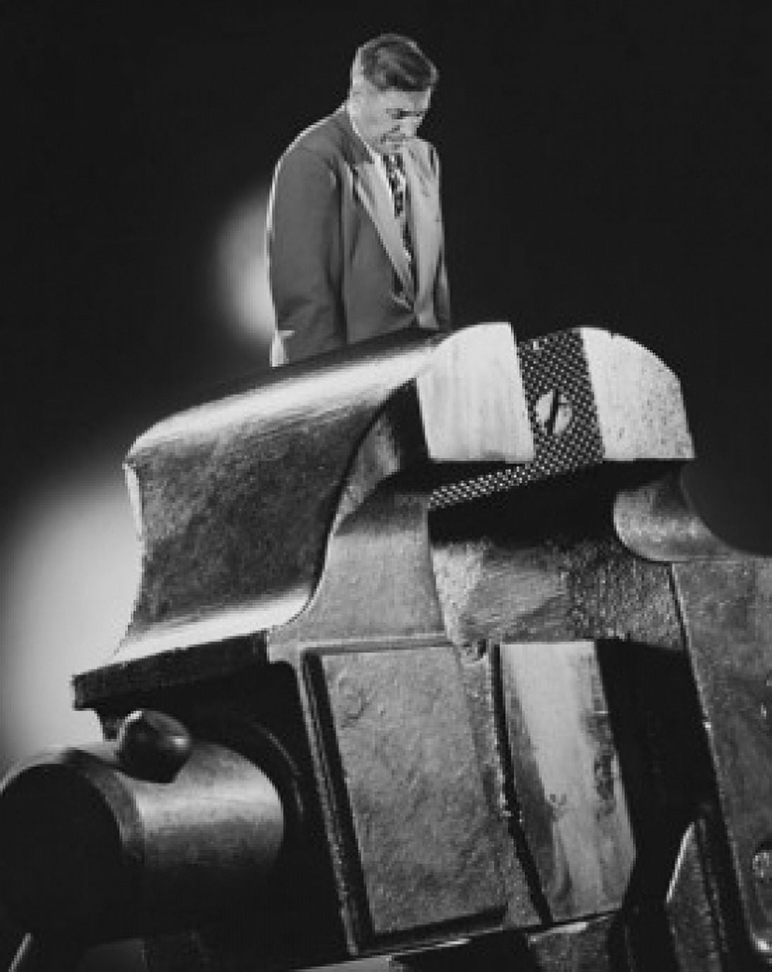Side profile of a businessman standing in a vise grip Canvas Art - (18 x 24)