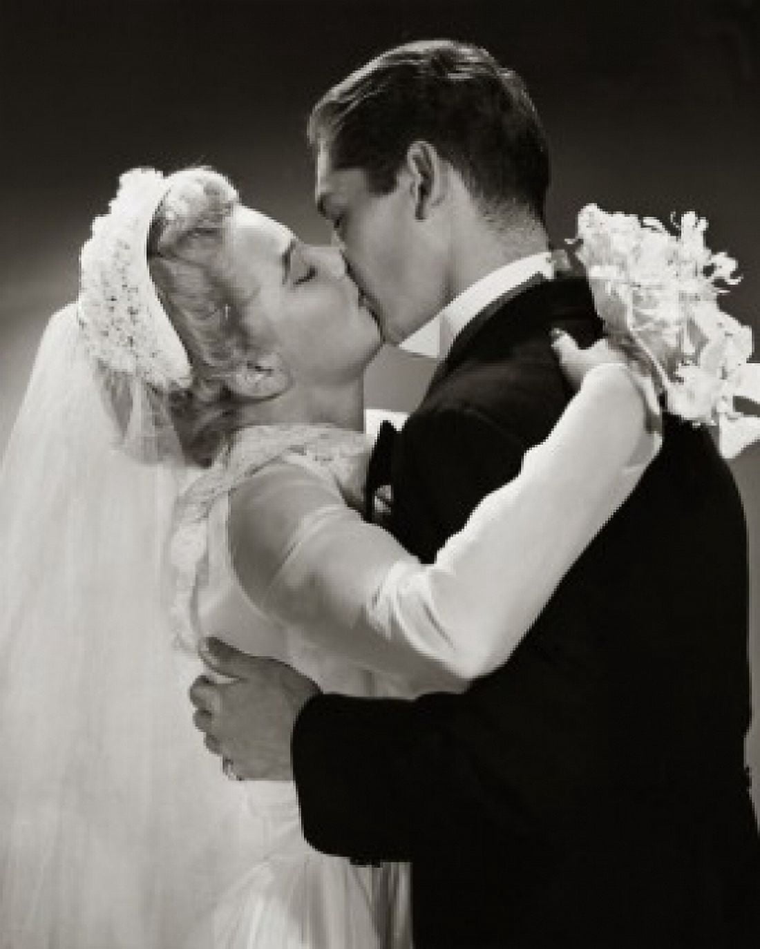 Side profile of a newlywed couple kissing Canvas Art - (24 x 36)