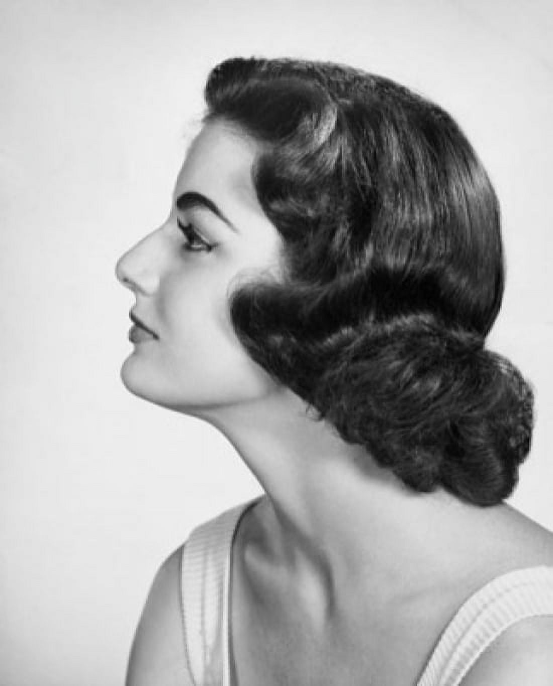 Side profile of a young woman Canvas Art - (24 x 36)