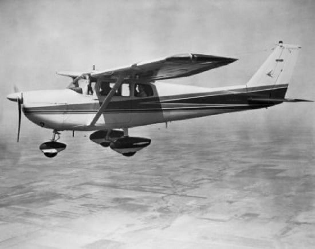 Side profile of an aircraft in flight Cessna Skylark Canvas Art - (24 x 36)