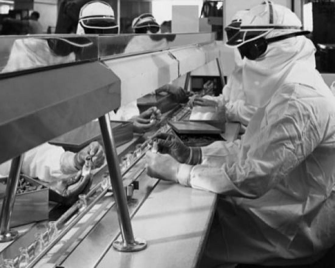 Side profile of five scientists working in a pharmaceutical factory Canvas Art - (24 x 36)