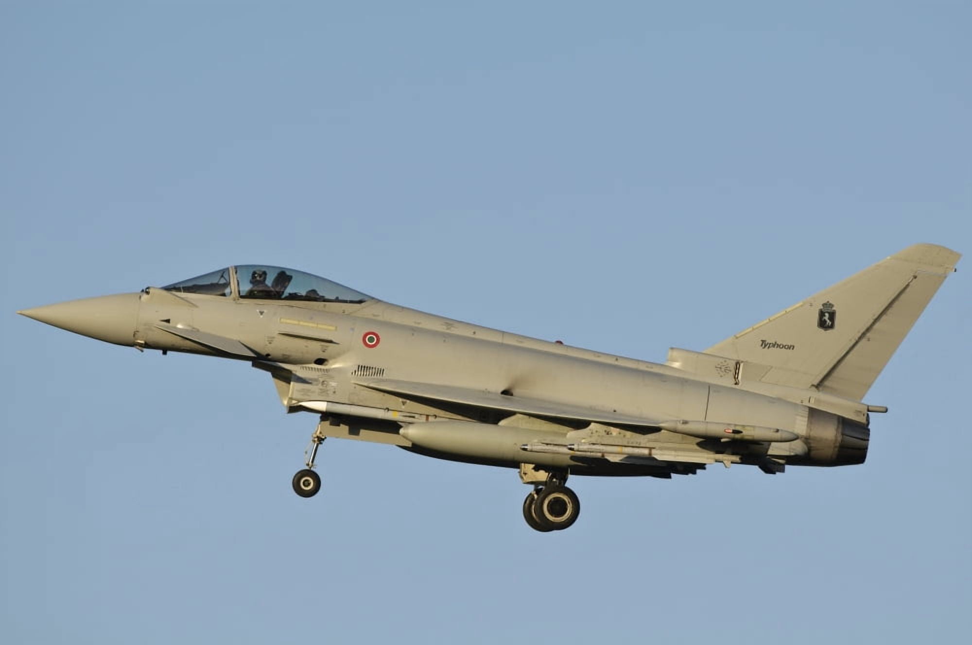 Side view of an Italian Air Force Eurofighter Typhoon Canvas Art - Giovanni CollaStocktrek Images (18 x 12)