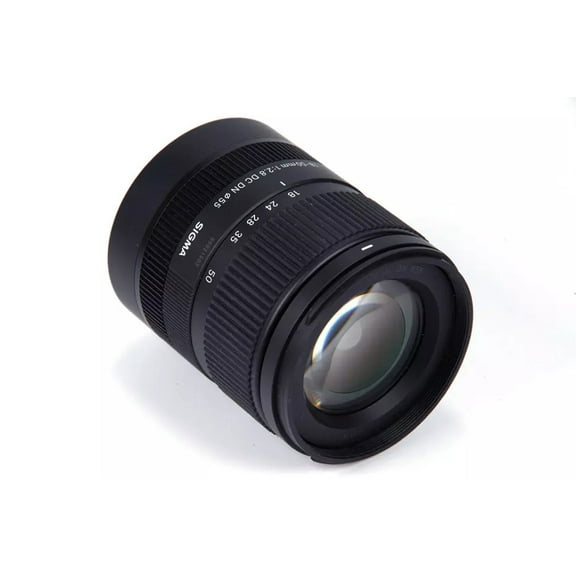Sigma 18-50mm f/2.8 DC DN Contemporary Lens for Leica L - 585969