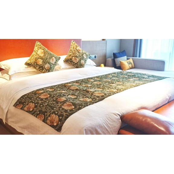 Signare Pimpernel and Thyme Green Bed Runner