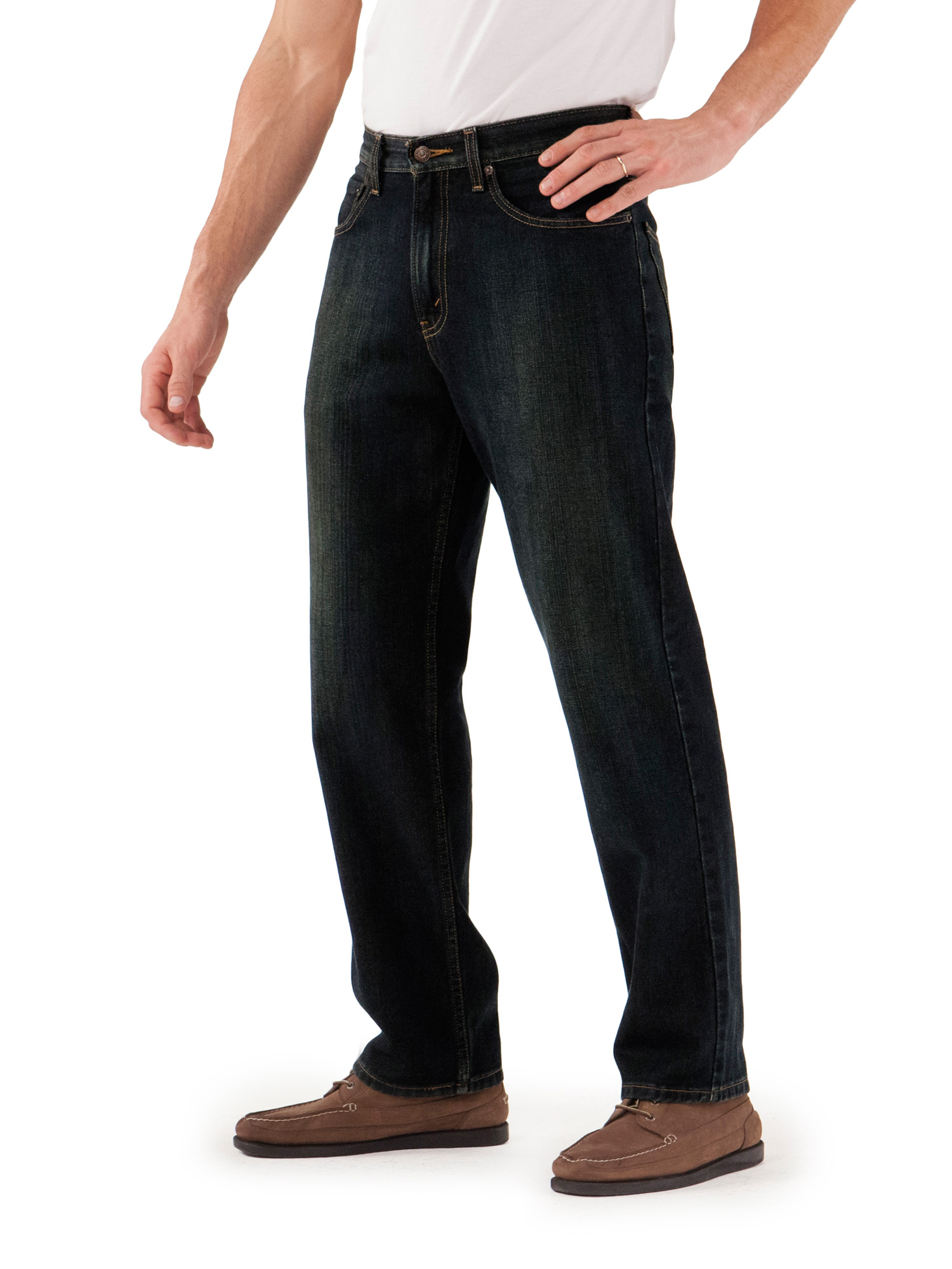Signature By Levi Levi's Relaxed Fit Jeans - image 1 of 4