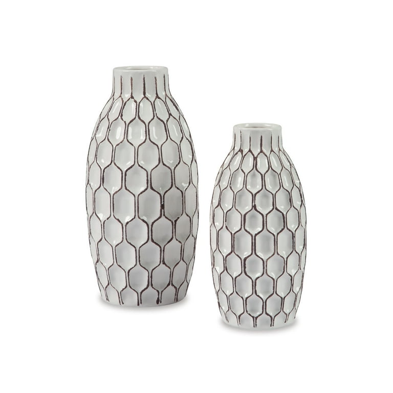 Dionna Vase (Set of 2) Dionna Vase (Set of 2)