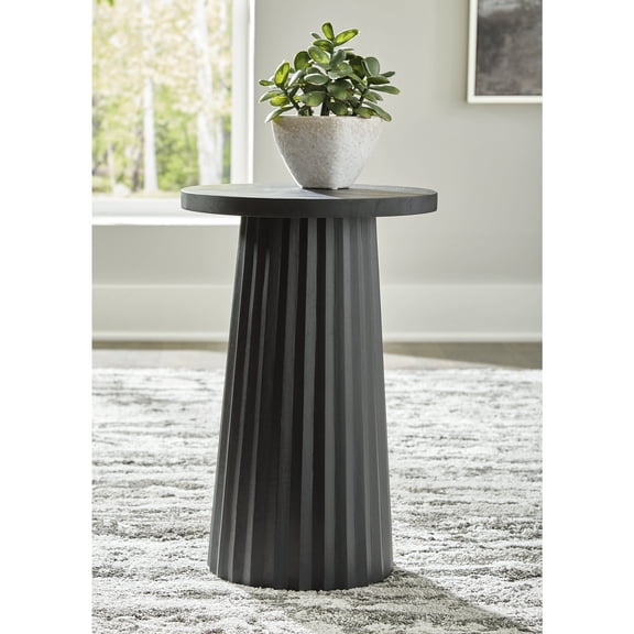 Signature Design by Ashley Ceilby Accent Table, Black
