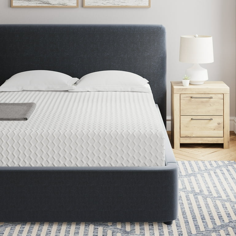 Signature Design by Ashley 12 Inch Chime Ultra Plush Memory Foam Queen Mattress
