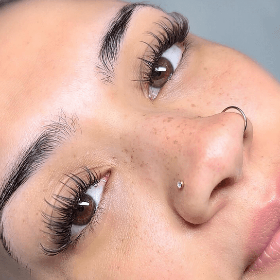 Signature Mink Medium Brown Lashes - CC Curl