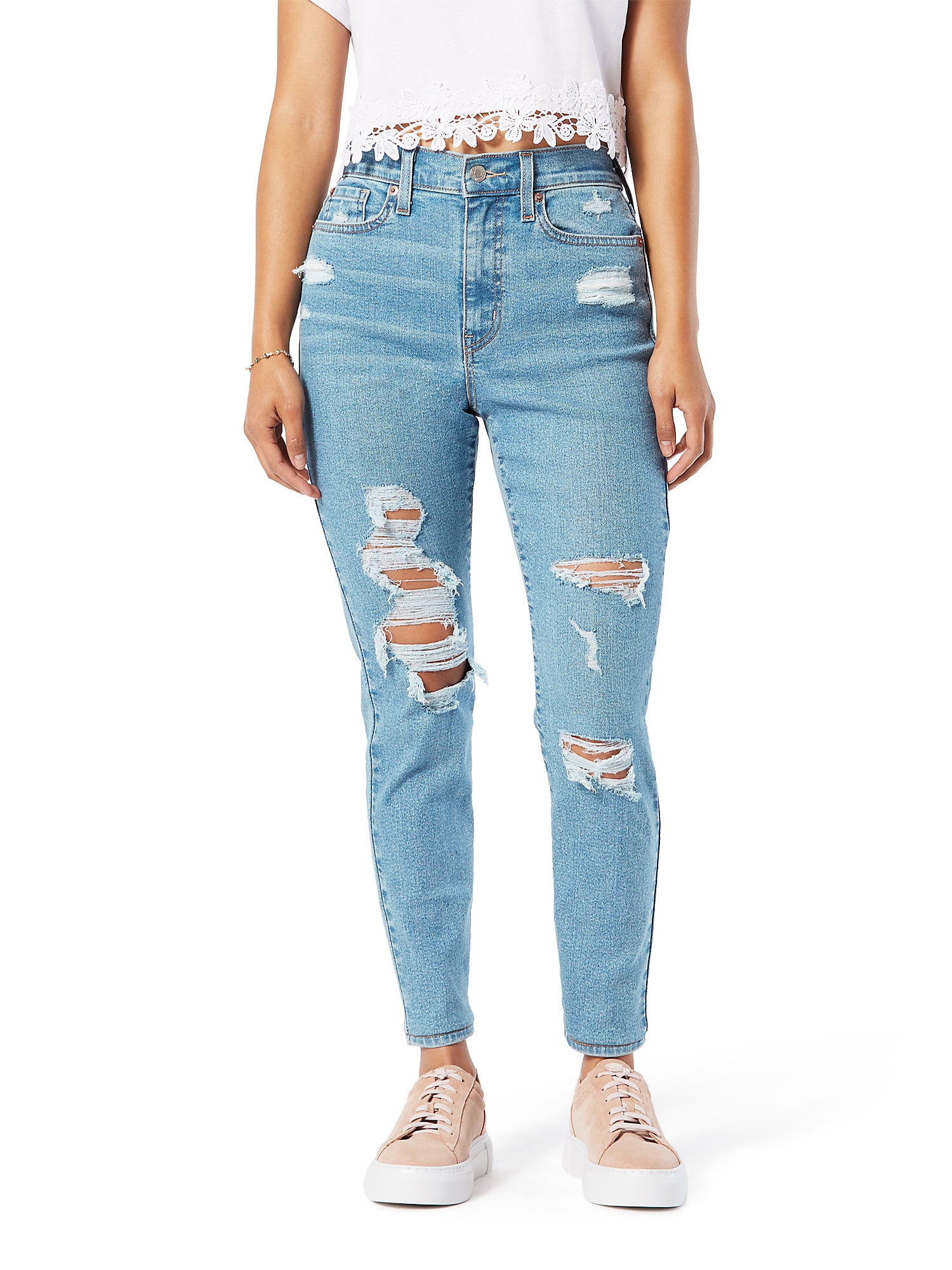 Levi Strauss Juniors Mom Jeans Slim Tapered Fit