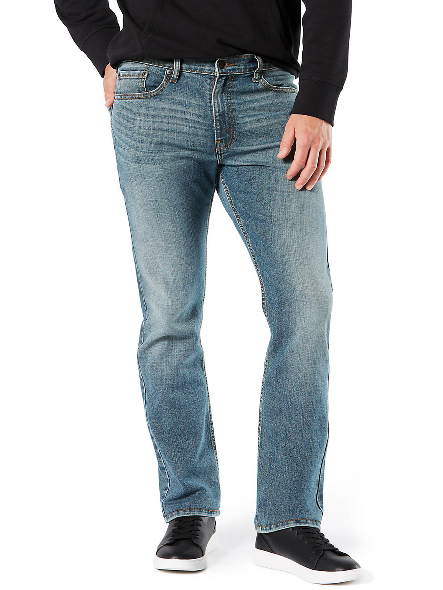 Signature by Levi Strauss & Co. Men's and Big and Tall Relaxed Fit Jeans - image 1 of 8