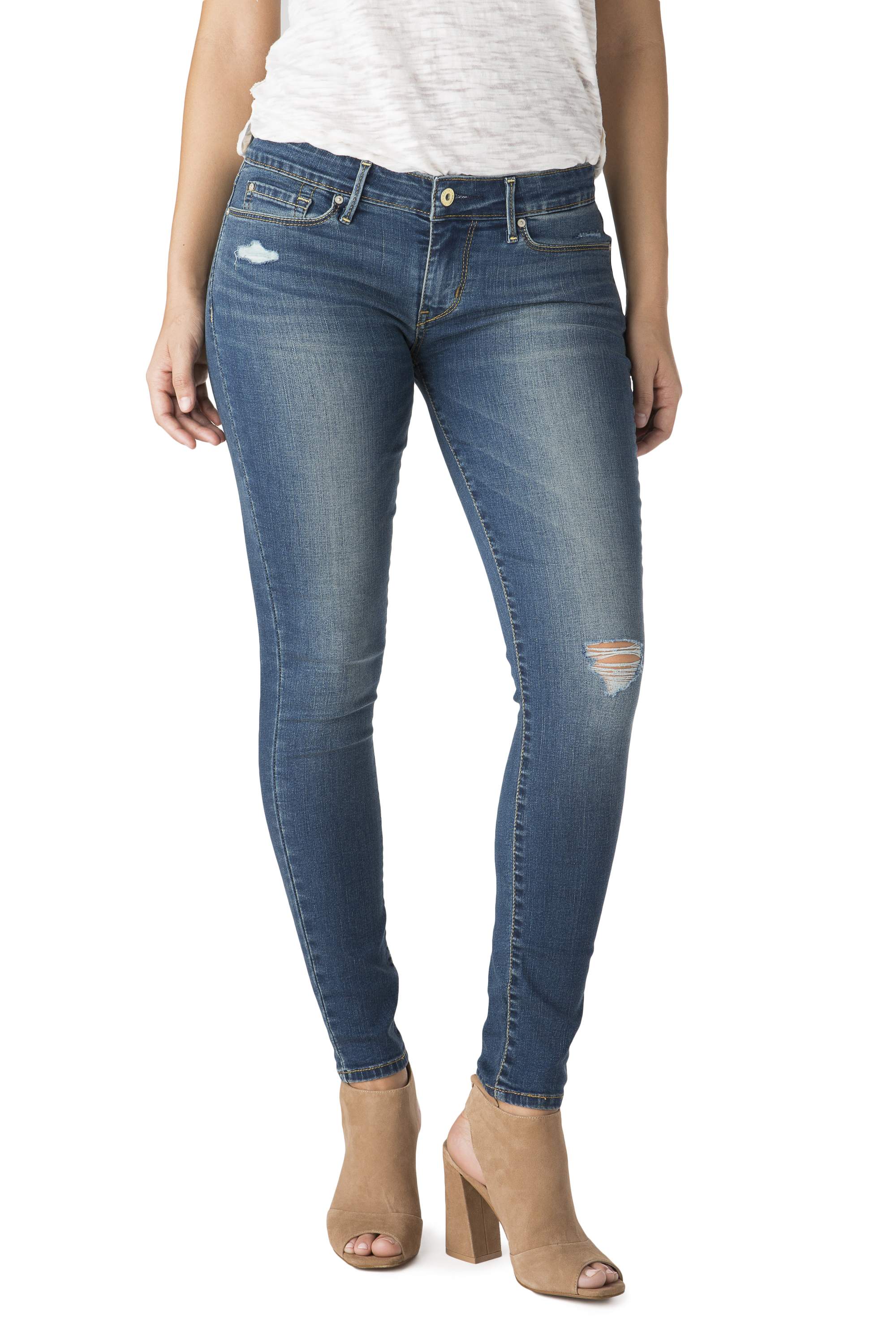 Signature by Levi Strauss & Co. Women's Low Rise Jeggings - image 1 of 12