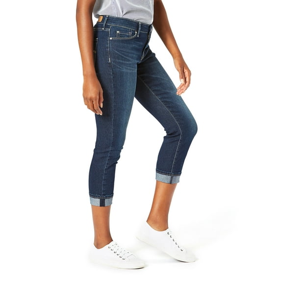 Signature by Levi Strauss & Co. Women's Modern Mid Rise Capri
