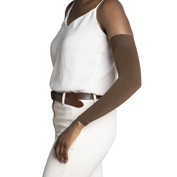 Sigvaris Specialty 561 Secure 15-20 mmHg Lymphedema Compression Armsleeve w/Dot Top Band Cocoa G2