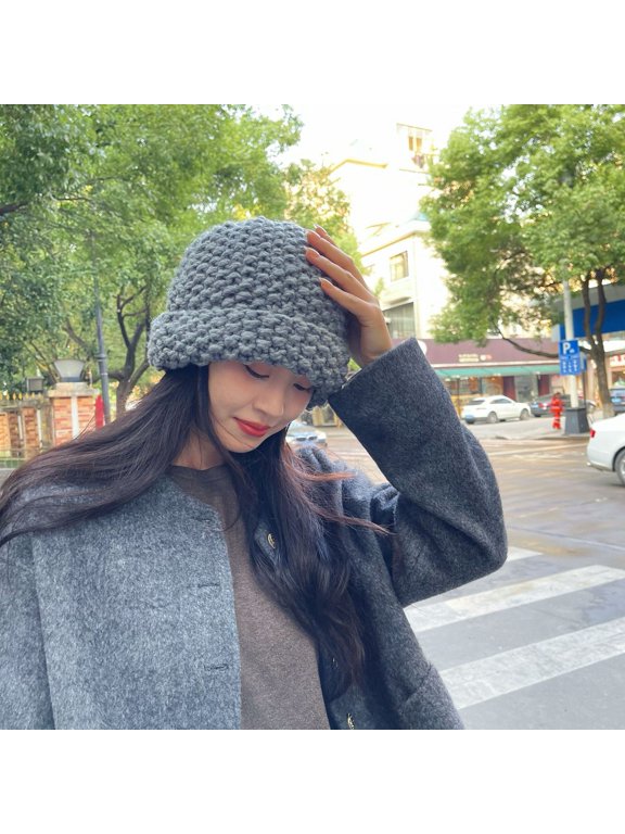 Color Versatile Rough Knitted Pineapple Pattern Hats Female Autumn And Winter Thick And Warm Faces Small Knitted Cap