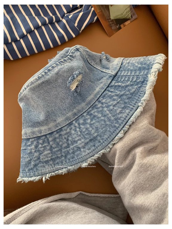 Letter Embroidered Plush Edge Cowboy Bowl Hat For Women Spring New Japanese Washed And Made Old, Show Face Small Fisherman Hat Trend
