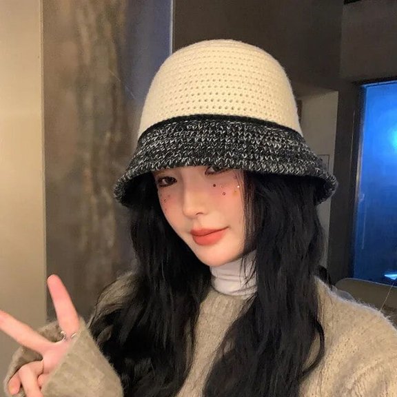SikaFu New Autumn and Winter Women's Knitted Color Matching Bucket Hat Simple Short Brim Dome Elegant Temperament Basin Hats Mujer
