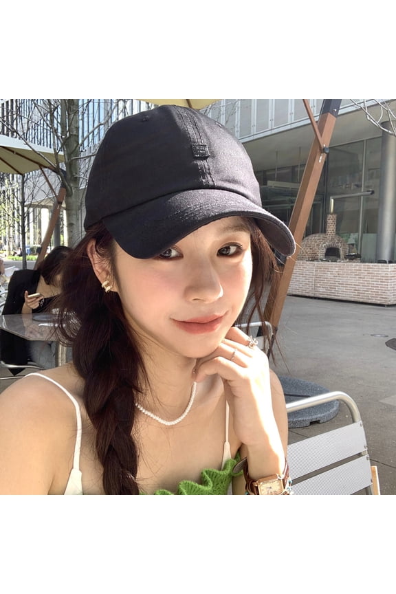 Version Of Summer New Smiley Baseball Hat Girl Showed Face Small Retro Curved Eaves Embroidered Peaked Cap