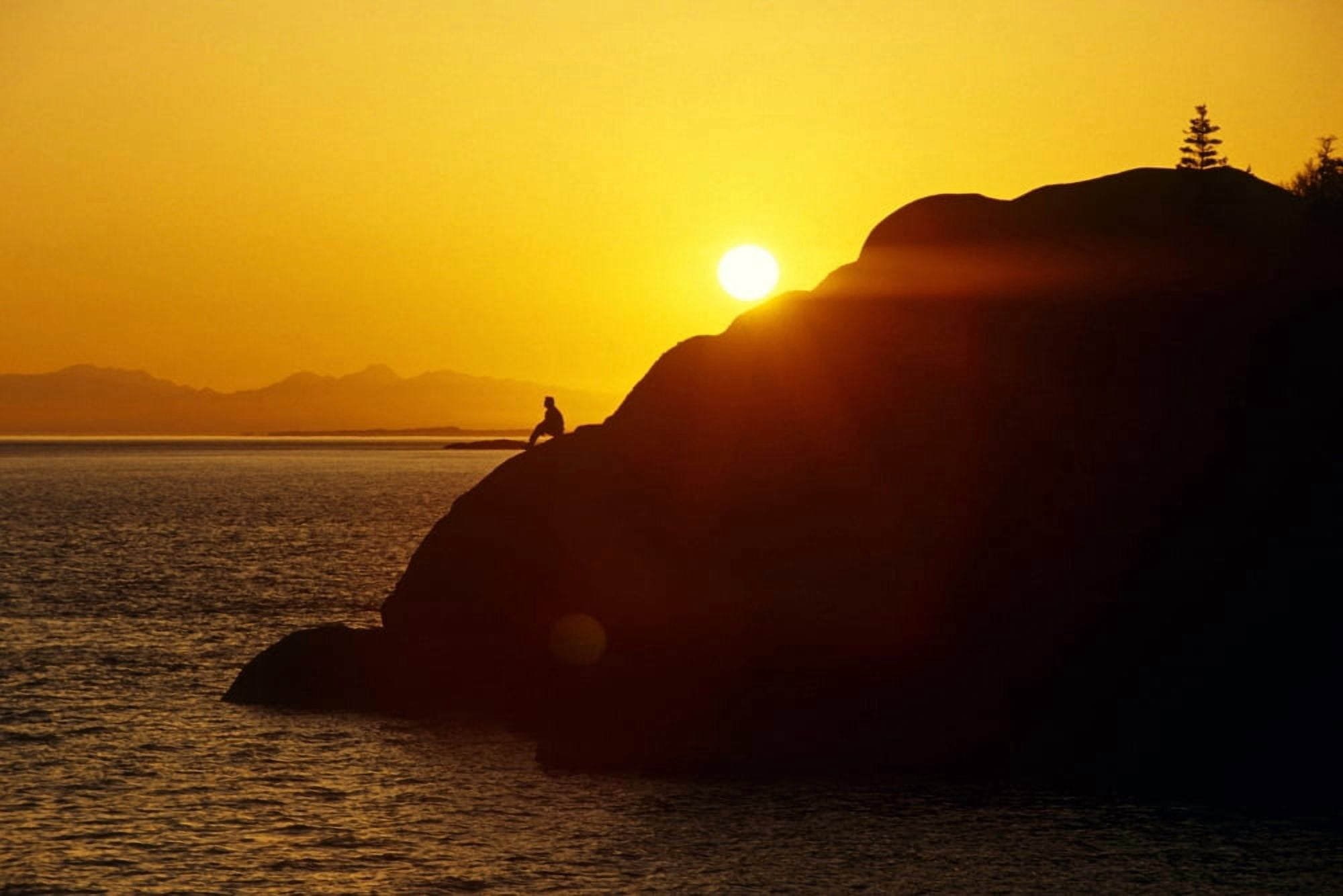 Silhouette Of Person On Rock Turnagain Arm Sc Ak Canvas Art - Chris Arend Design Pics (17 x 11)
