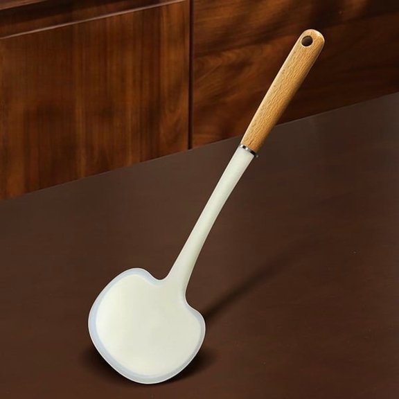 Silicone Kitchen Spatula with Wooden Handle, Food-Grade Heat-Resistant Cooking Spatula, Non-Stick Frying and Stirring Spatula for Cooking, Baking, and Sautéing